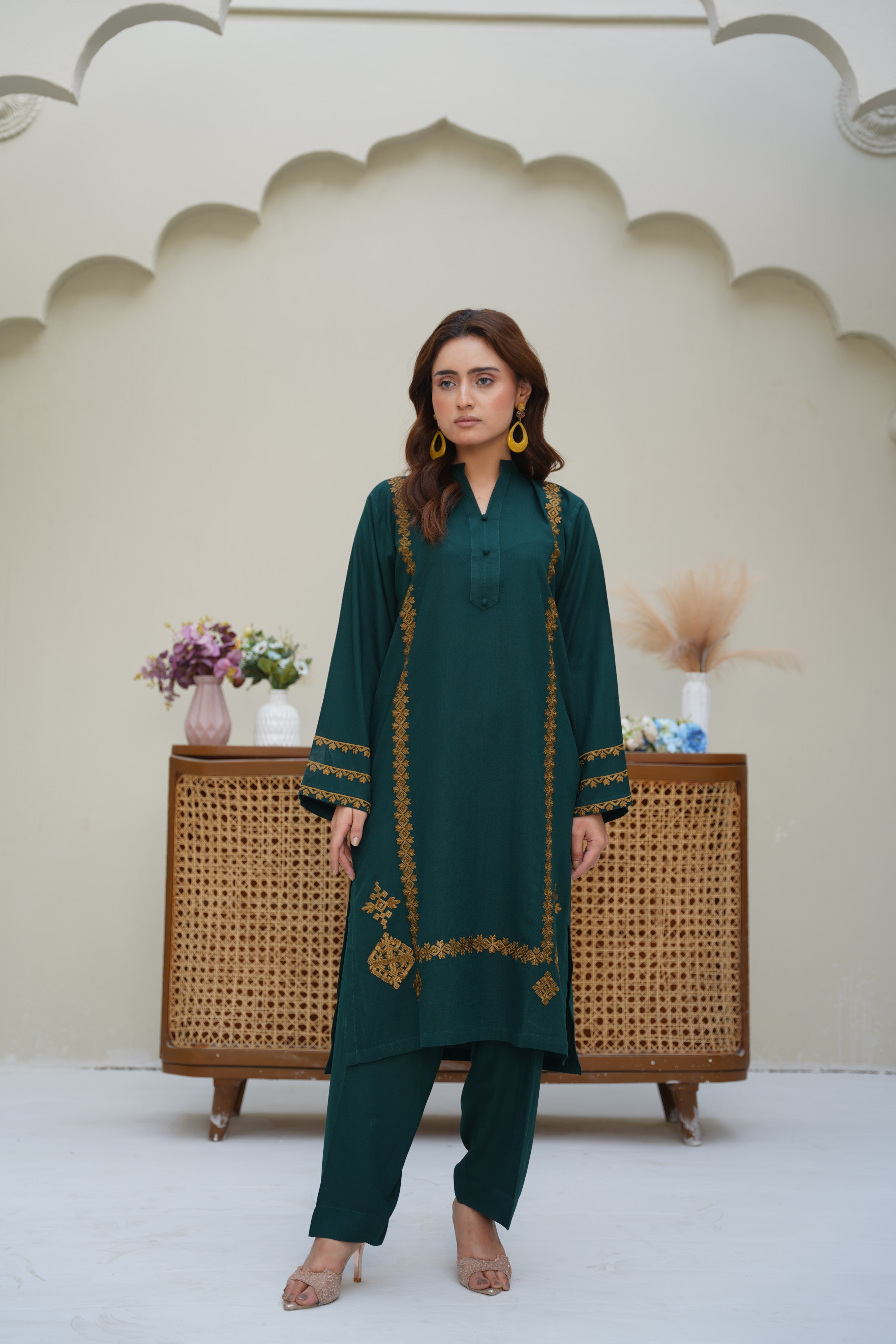 Emerald Veil – Stitched Silk Karandi Embroidered Two-Piece Set